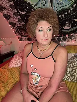 Chatroom XXX en direct de SuzyCatzz