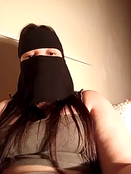 LONA-_- Live XXX-chat