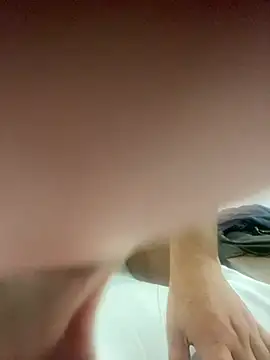 TheInvincible_meet: απευθείας συνομιλία ΧΧΧ