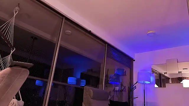 mandi4pole_ 即時 XXX 聊天