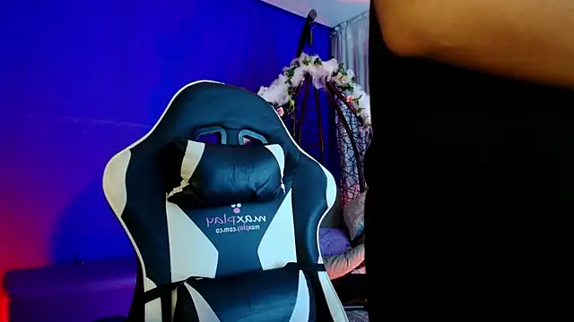 Emmapark_'s Live XXX Chat