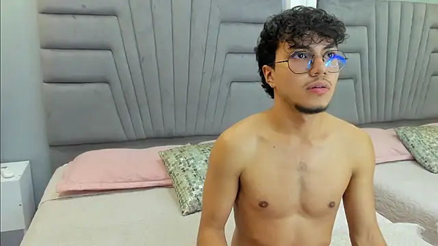 kai_storn Adlı Modelin Web Kamerası Şovu