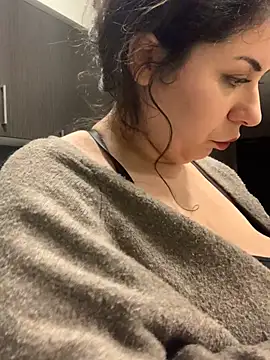 holyeroticss Live XXX-Chat