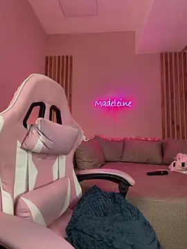 แชท XXX สดของ MadeleineSanez