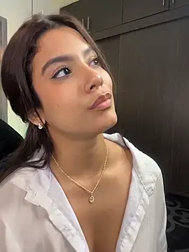 OneInAMillionXXX: απευθείας συνομιλία ΧΧΧ