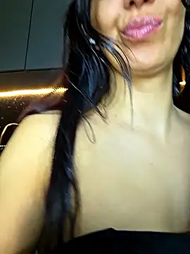 LeticiaWoods Chat XXX in diretta