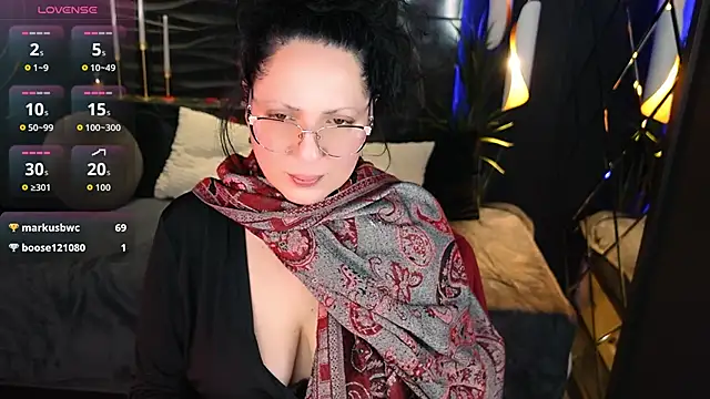 Anita_Muse élő XXX-chatje