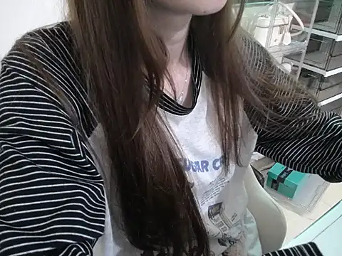 Jumi_sexy live XXX chat