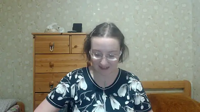 Chat +18 de Smart_Rose ao vivo