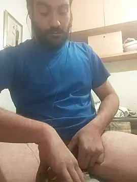 skrigul12 Show in webcam