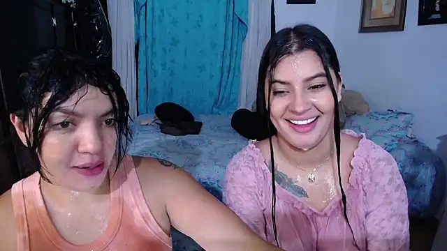 Sharlottee Pertunjukan Webcam