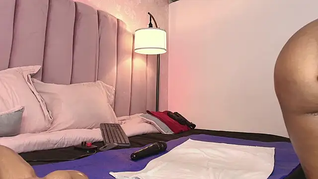 Sembang XXX Secara Langsung HallyBans