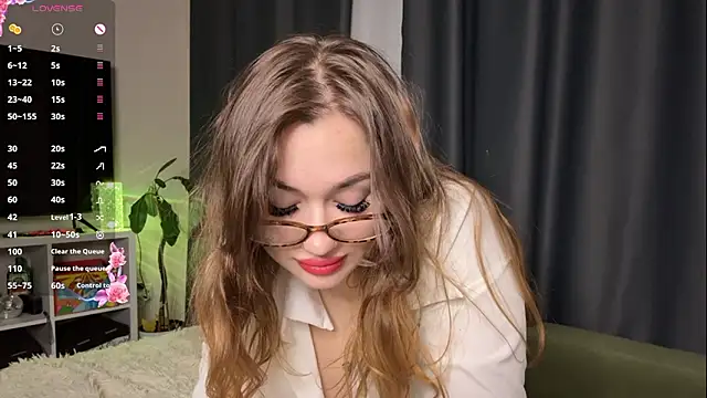 FilomenaGaertner's Live XXX Chat