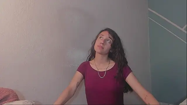 Chat +18 de Lucy-Bluesea ao vivo