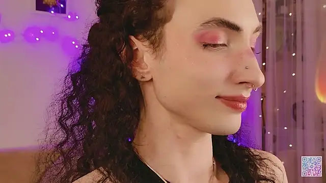 Queen_of_tease Webcam-Show