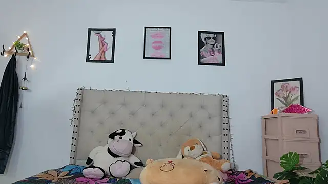 Sweet_baby_hellen Adlı Modelin Canlı XXX Sohbeti