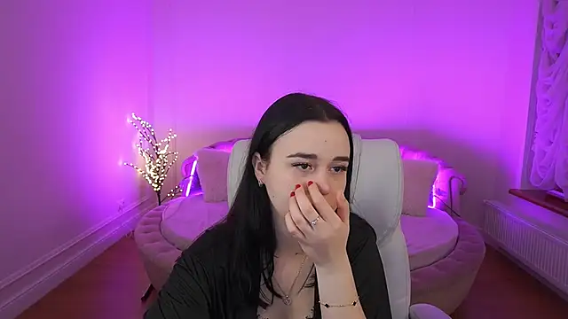 XXX chat uživo modela TorrySrar