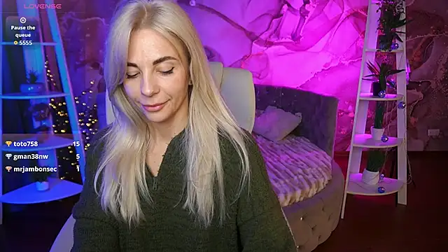 BellaRayyyのライブXXXチャット