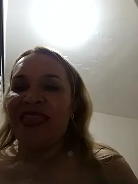 charlotte_milf30 Show Webcam