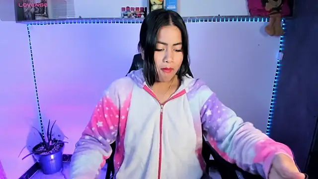 vickylatina_'s Live XXX Chat