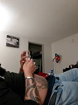 TooGoodConway23's Live XXX Chat