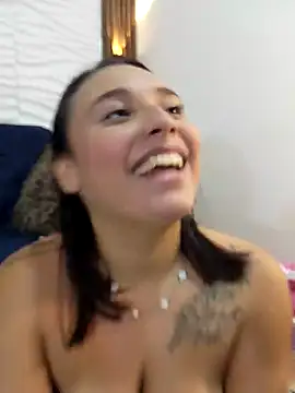 Živý XXX chat LizzRouse