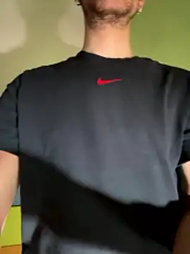 Drogon1000 élő XXX-chatje