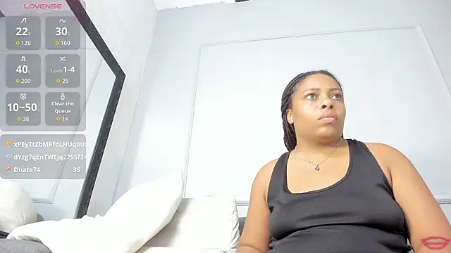 BrianaHazel Chat XXX in diretta