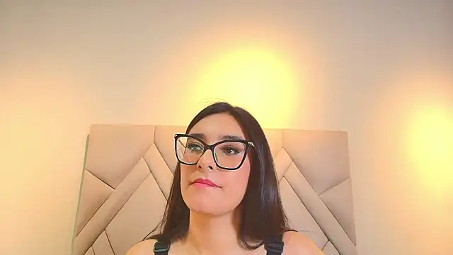 Isis_Osman Live XXX Chat