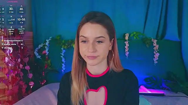 AlinaWalters 现场XXX聊天