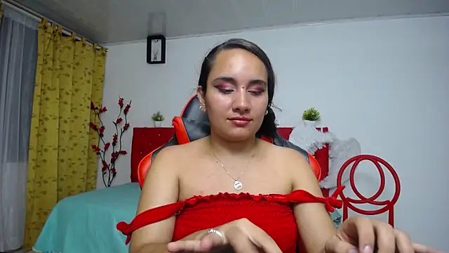 Maylin_horny19's Live XXX Chat