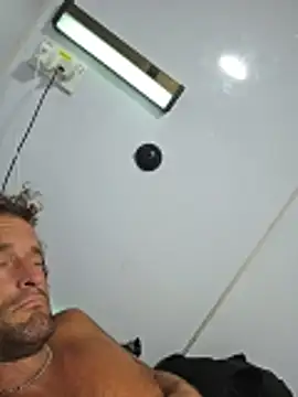 Buster-Jam Live XXX Chat