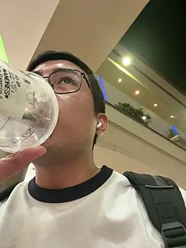 andrewmhilton_ Live XXX Chat