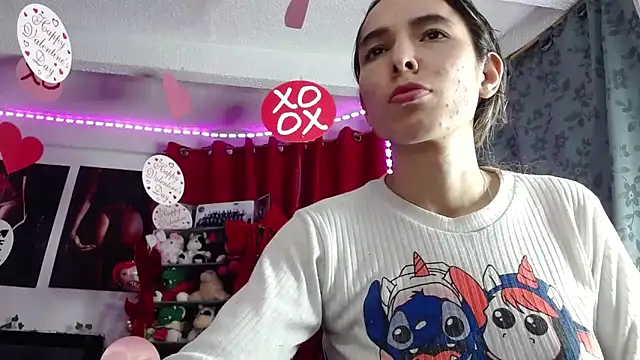 Niky_777 – Naživo XXX chat
