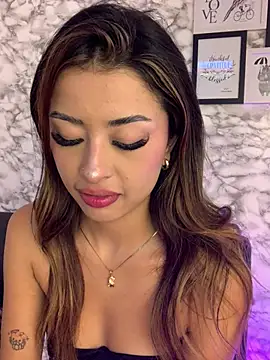 Miss_karol Adlı Modelin Web Kamerası Şovu