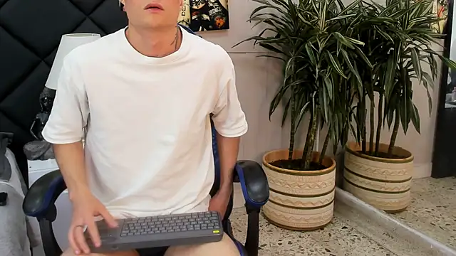 Вебкам-шоу roan_birkin