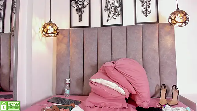 Chatroom XXX en direct de Gia_Scott