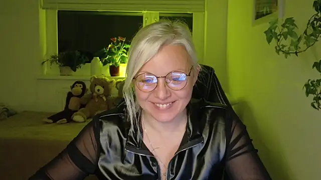 Linsy_Kim Chat XXX in diretta