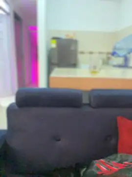 ZahhyFrequency élő XXX-chatje