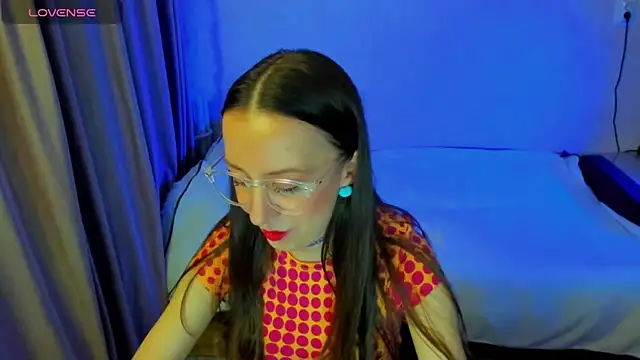 CurlySteph – Naživo XXX chat