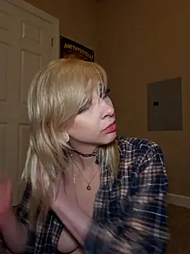 AmethystFoxx élő XXX-chatje