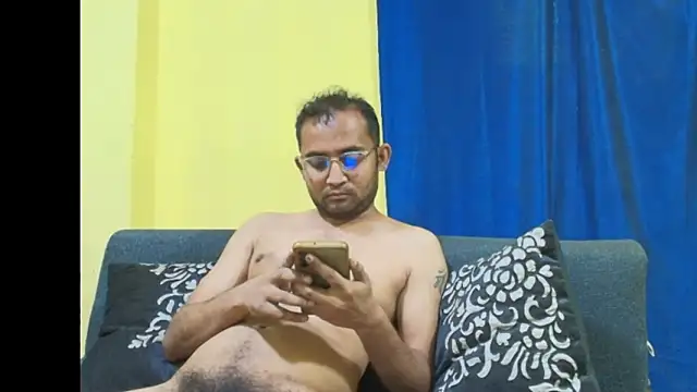 دردشة Cute_boy2000 الجنسية المباشرة