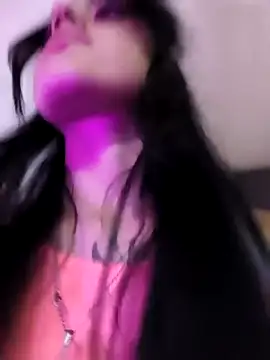 Chatroom XXX en direct de Mazikeen--