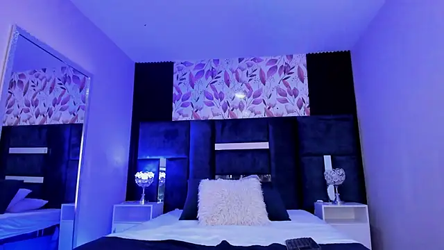 Chatroom XXX en direct de Larabrooks