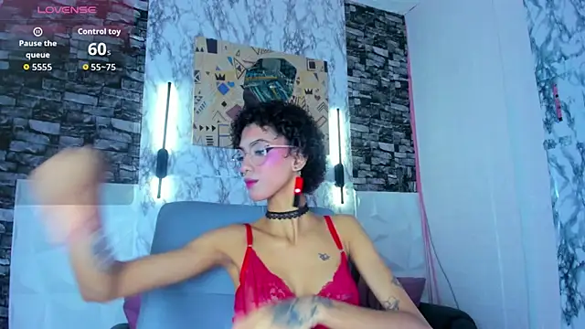 Queen_Cuarxxo's Live XXX Chat