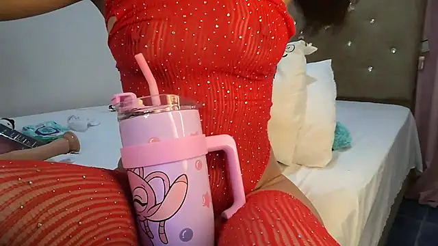 sofia8428 即時 XXX 聊天