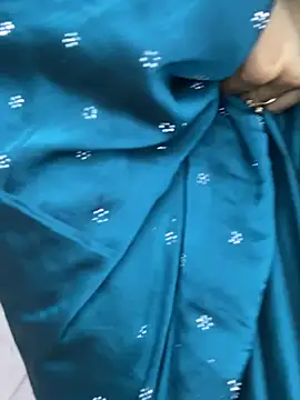 Czat XXX na żywo – escape_with_me