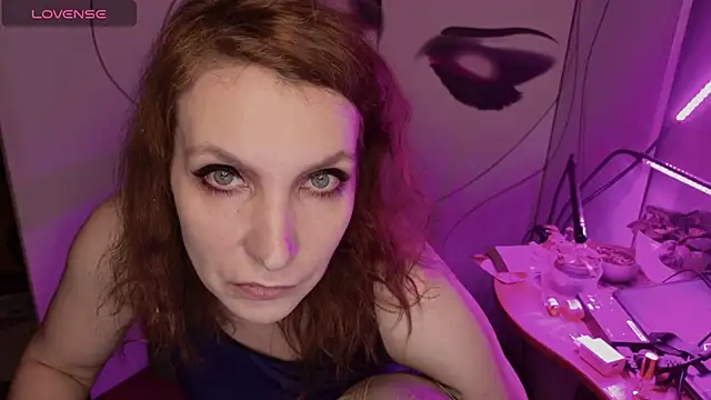 JohansonKatie Live XXX-Chat