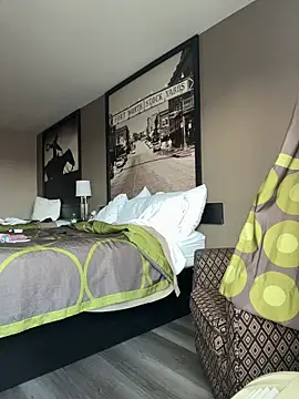 CinnaCakesss Adlı Modelin Canlı XXX Sohbeti