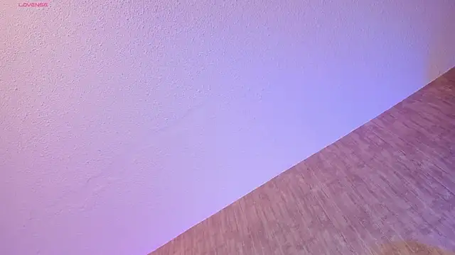 XXX chat uživo modela Kendra_kobein